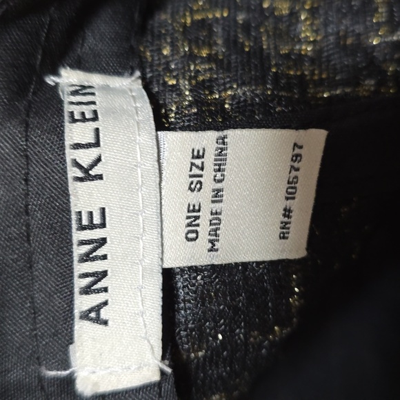 Hat - Picture 5 of 7